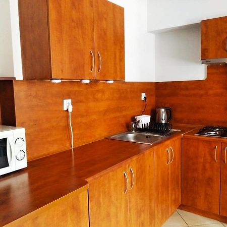 Wynajem Pokoi Gabriela Makarska Hotel Дарволко Екстериор снимка