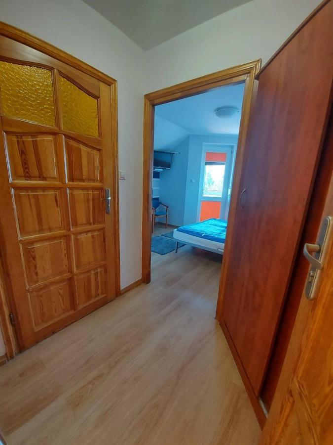 Wynajem Pokoi Gabriela Makarska Hotel Дарволко Екстериор снимка