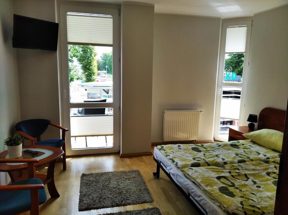 Wynajem Pokoi Gabriela Makarska Hotel Дарволко Екстериор снимка
